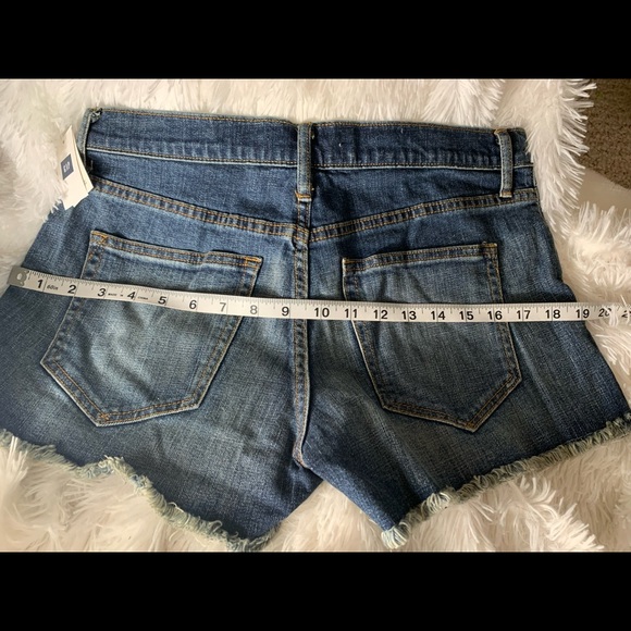 Gap Jean shorts - Picture 5 of 10
